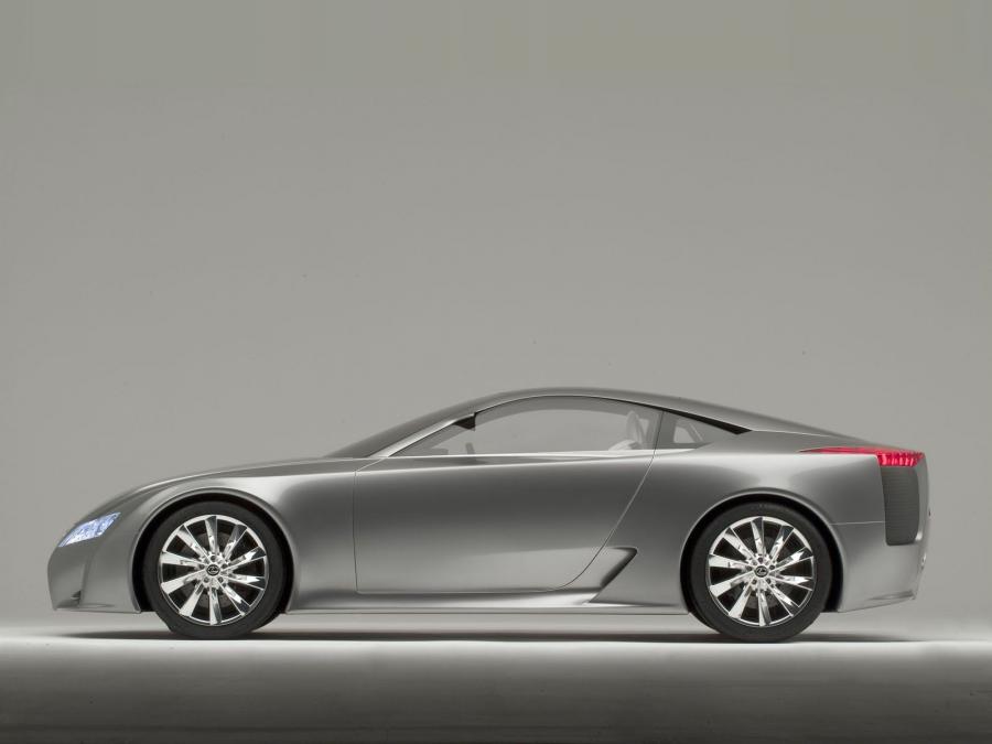  Lexus LF-A Concept 2005 года  (фото 23 из 36)